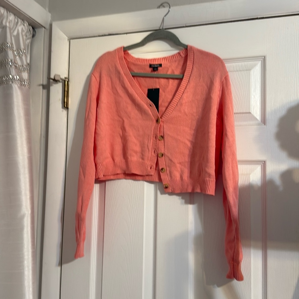NWT cropped cardigan